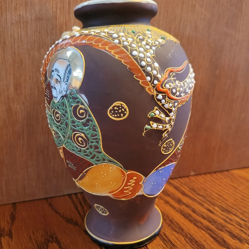 Vintage Japan Moriage Style Dragonware Vase ~ Unique & Pretty